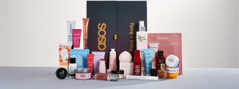 ASOS Adventskalender Face + Body 2025 mit 76% Rabatt